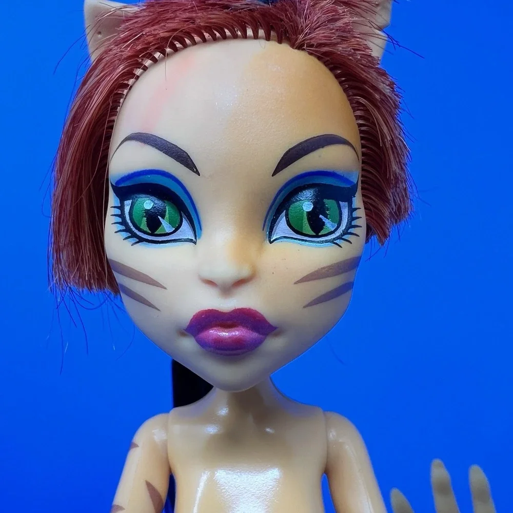 Monster High Toralei‎ Stripe Doll Freaky Field Trip Mattel Rare Toy Figure 2011